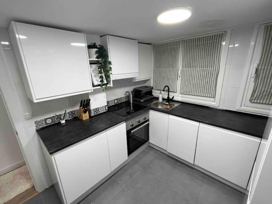 Gurea Casco Viejo Apartment Bilbao Luaran gambar
