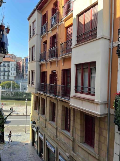 Gurea Casco Viejo Apartment Bilbao Luaran gambar